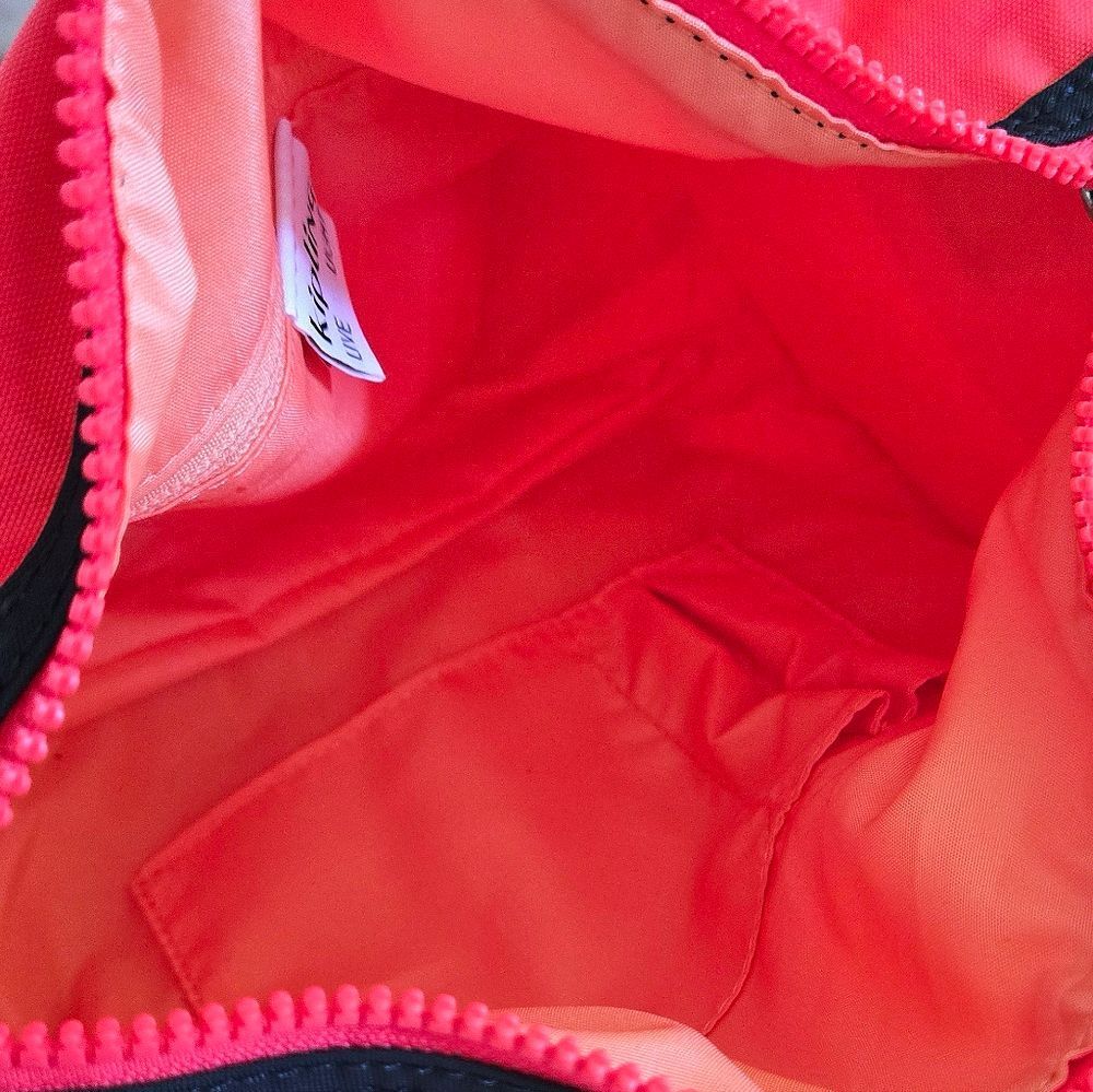 ✨️HP✨️ Kipling "Katina" Mini Barrel Bag👜 - NWT - Picture 7 of 16